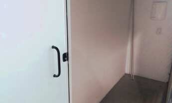 Imagem 4: Ótima Sala Comercial - 40m² com 5m de pé direito - a 50m da Raposo Tavares, km 25