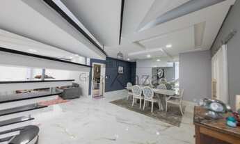 Imagem 3: Casa Sobrado - Jardim do Céu - 3 Dormitórios - 316m² - Aceita Permuta