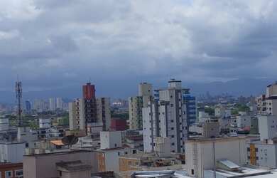 Imagem 5: Apartamento 1 dormitório pé na areia andar alto Asturias Guarujá SP
