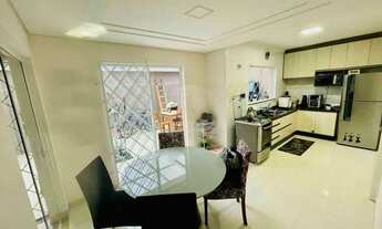 Imagem 3: Sobrado para venda em Campo Largo