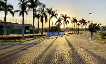 Imagem 2: ***Terreno Golfe Jardins Fundo para o Campo ***