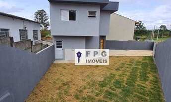 Imagem 3: Lindo sobrado com 2 dormitórios à venda no bairro Jardim Santo Antônio em Atibaia/SP