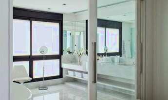 Imagem 6: Casa de luxo com 5 Dorm. , 4 Suítes, Lareira e piscina à venda, 650 m² por R$ 8.000.000