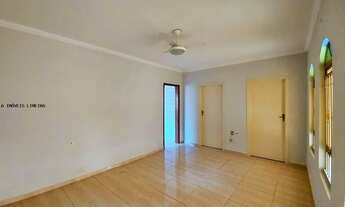 Imagem 3: Casa para Venda em Limeira, Jardim Esmeralda, 3 dormitórios, 1 banheiro, 2 vagas