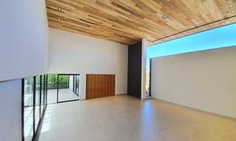 Imagem 3: Casa de condomínio para venda tem 600 metros quadrados com 4 quartos