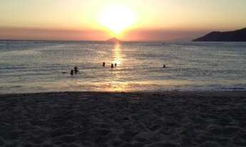 Imagem: Casa para venda tem 323 metros quadrados