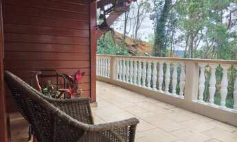 Imagem 2: Casa de condomínio para venda possui 1360 metros quadrados com 3 quartos