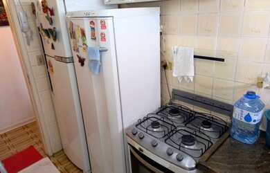 Imagem 6: Apartamento bem localizado e com 02 dormitorios na praia da Enseada - Guarujá - SP