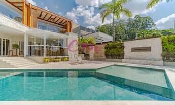 Imagem 2: Casa de condomínio sobrado para venda possui 900 metros quadrados com 5 quartos