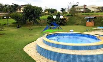 Imagem 3: Casa de condomínio térrea para venda tem 300 metros quadrados com 4 quartos