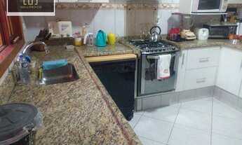 Imagem 5: Um sobrado mais terreno 780.000,00