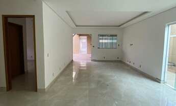 Imagem 3: Casa Terrea com 3 dormitorios sendo 2 suites e Piscina no Portal dos Ipes (Polvilho) - Ca