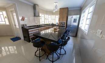 Imagem 2: Casa Condomínio - Jacareí - Condomínio Mirante do Vale - 5 Dormitórios - 700m²