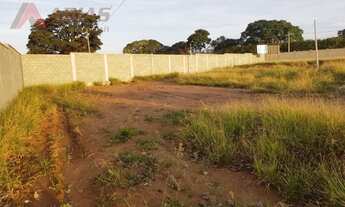 Imagem: São Carlos - Terreno Padrão - Condomínio