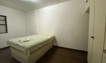 Imagem 4: Apartamento com 2 dormitórios na Pompéia, na quadra da praia - Santos