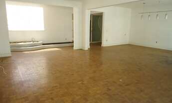 Imagem 5: 315m² em andar alto: 4 Dts, 1 Ste c/ closet, Living vários ambientes + 2 vagas