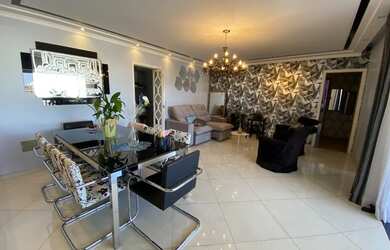 Imagem 4: Apartamento para venda possui 169 metros quadrados com 4 quartos em Jardim Zaira - Guarulh