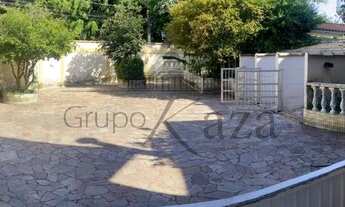 Imagem 5: Casa Esquina - Villa Branca - Jacareí - 4 Dormitórios - 1 Suíte - 302m²