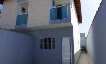 Imagem: Lindo sobrado pé na areia em Mongaguá