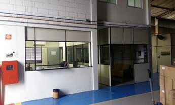 Imagem 3: Galpão/Depósito/Armazém para aluguel tem 1560 metros quadrados em Quiririm - Taubaté - SP