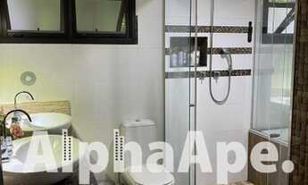 Imagem 2: Casa de condomínio sobrado para venda tem 354 metros quadrados com 6 quartos