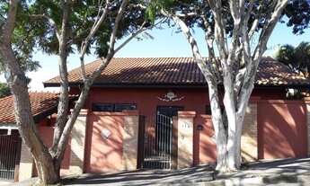 Imagem 2: Casa para venda possui 188 metros quadrados com 3 quartos em Bosque - Vinhedo - SP