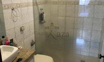 Imagem 4: Casa - Cidade Jardim - Jacareí - 3 Dormitórios sendo uma suíte - 221,76m²