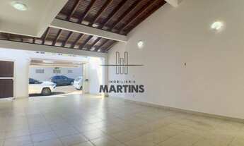 Imagem 5: Sobrado para venda possui 252 metros quadrados com 3 quartos em Jardim Estoril IV - Bauru