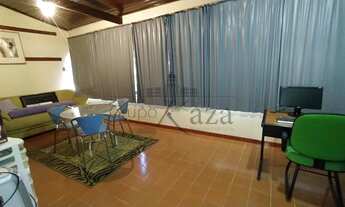 Imagem 7: Casa para venda com 220 metros quadrados com 3 quartos em Jardim Satélite - São José dos C