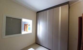 Imagem: Casa de condomínio térrea para venda tem