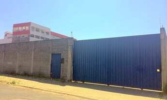 Imagem: TERRENO COM GALPÃO - AVENIDA IPANEMA