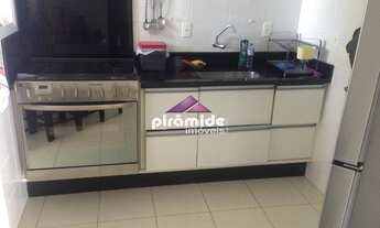 Imagem 3: Duplex para venda possui 200 metros quadrados com 4 quartos em Indaiá - Caraguatatuba - SP