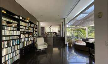 Imagem 4: Casa de condomínio para venda tem 319 metros quadrados com 4 quartos