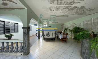 Imagem 6: Casa para venda possui 376 metros quadrados com 4 quartos em Vila Aparecida - Franca - SP