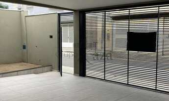 Imagem 5: Linda Casa - Villa Branca - Jacareí - 3 Dormitórios sendo uma Suíte com Closet - 160m²