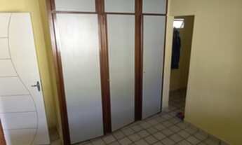 Imagem 6: Areias - 03 Quartos/Suíte - Pintada - Ótimo Estado de Conservação - Próxima a Mercados e