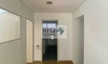 Imagem 7: Casa térrea com 3 dormitórios para locação com quintal, edícula e lavanderia na Regiao d