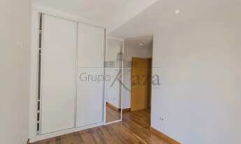 Imagem 7: Altos da Serra VI no bairro Urbanova - Sobrado com 4 Dormitórios (2 Suítes) Piscina e Area