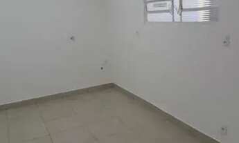 Imagem 2: ALUGO EXCELENTE CASA