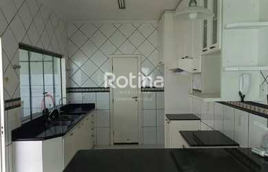 Imagem 4: Casa para aluguel, 4 quartos, Brasil - Uberlândia/MG - R$ 4.000,00