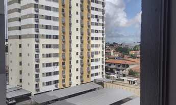 Imagem 2: Apartamento para venda possui 50 metros quadrados com 2 quartos em Jóquei Clube - Fortalez