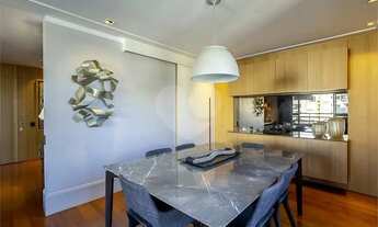 Imagem 7: Apartamento Reformado e Decorado