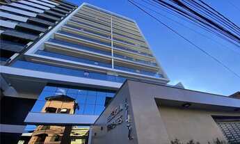 Imagem: Apartamento alto padrão com 4 quartos sendo