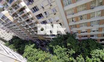 Imagem 3: Apartamento silencioso, estilo casa em rua Arborizada próximo ao metrô e Praia