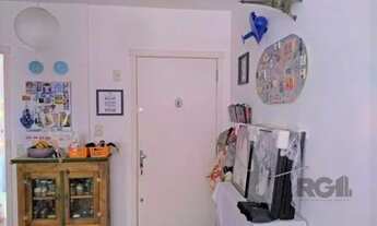 Imagem 2: Apartamento no Partenon de 3 dormitórios, vaga e infra