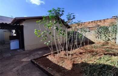 Imagem 5: Casa com 3 dormitórios no Jardim São José próximo ao Novo Shopping e comércios