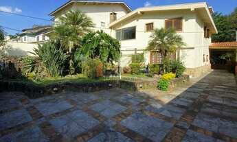 Imagem: Casa 304 m² 4 Quartos sendo 2 Suítes e