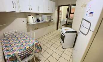 Imagem 4: Grande Apartamento com 2 Dormitórios, Sacada, Ar Condicionado e Elevador na Guilhermina