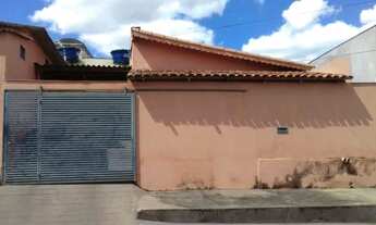 Imagem: Casa 2 quartos e garagem centro