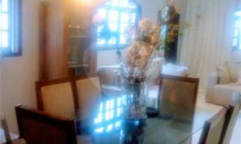 Imagem: Casa à venda no Jardim Saint Moritz, Taboão